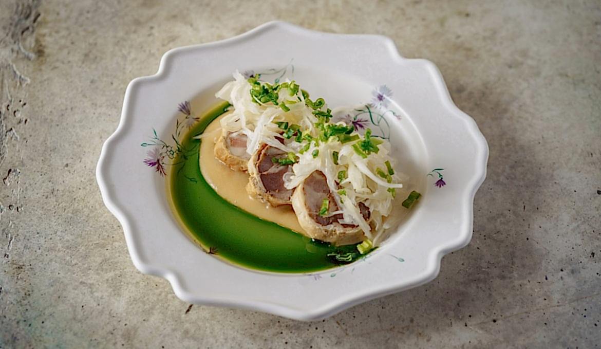 Буженина из свинины/ квашеная капуста/ горчичный крем